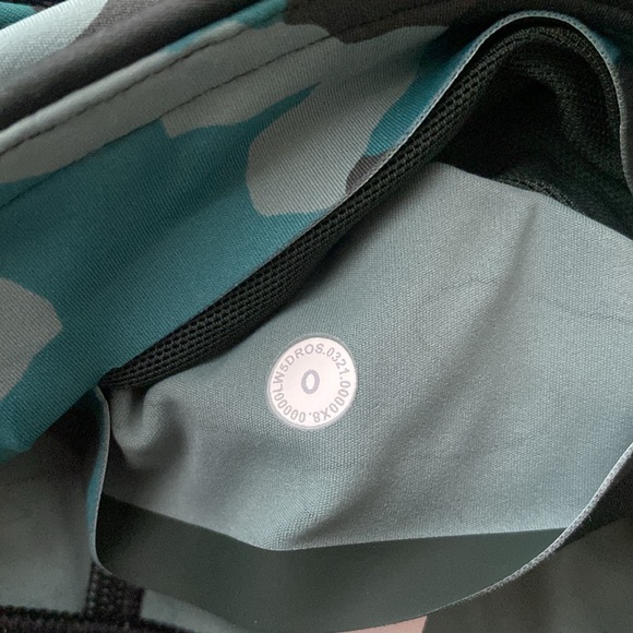 Lululemon Align High-Rise Camo Leggings - Picture 5 of 7